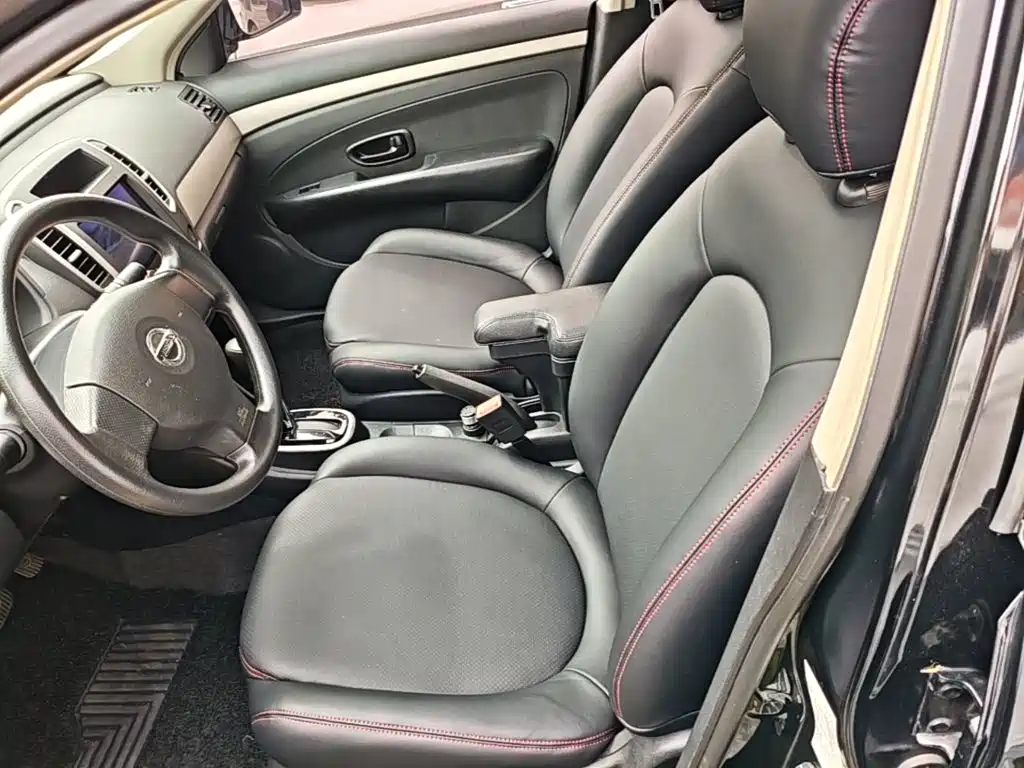 Nissan Sylphy 2019 — фото 15