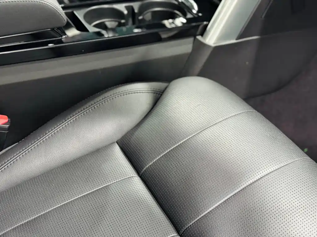 Land Rover Discovery 2018 — фото 10
