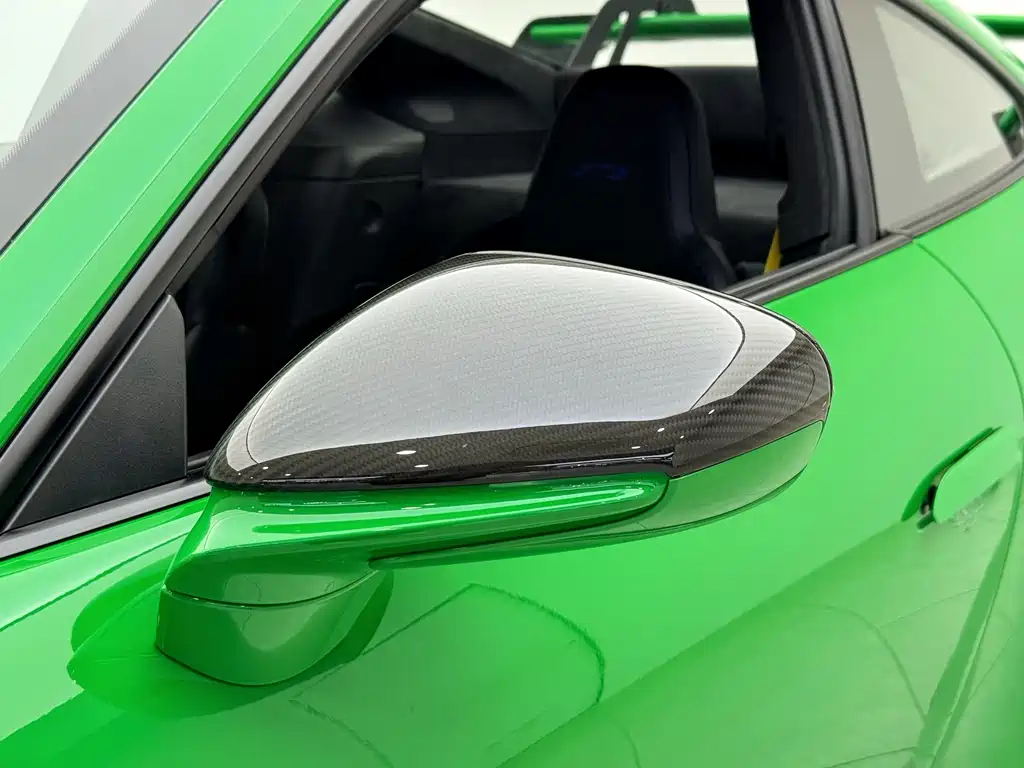 Porsche 911 2025 — фото 25