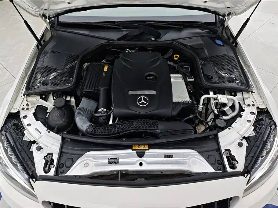 Mercedes-Benz C-Class 2017 — фото 10