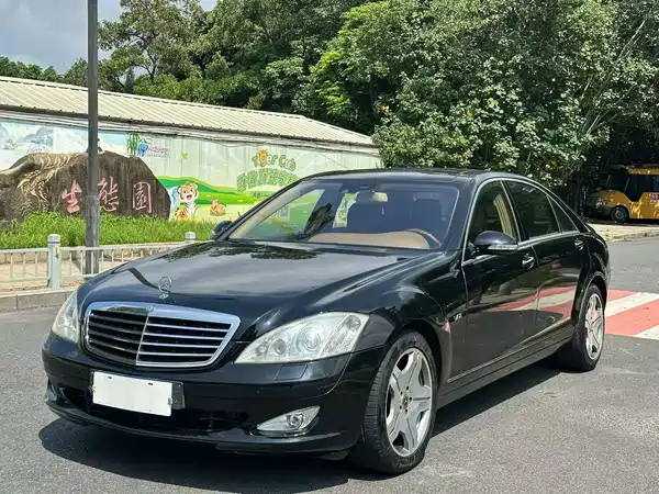 Mercedes-Benz S-Class 2008