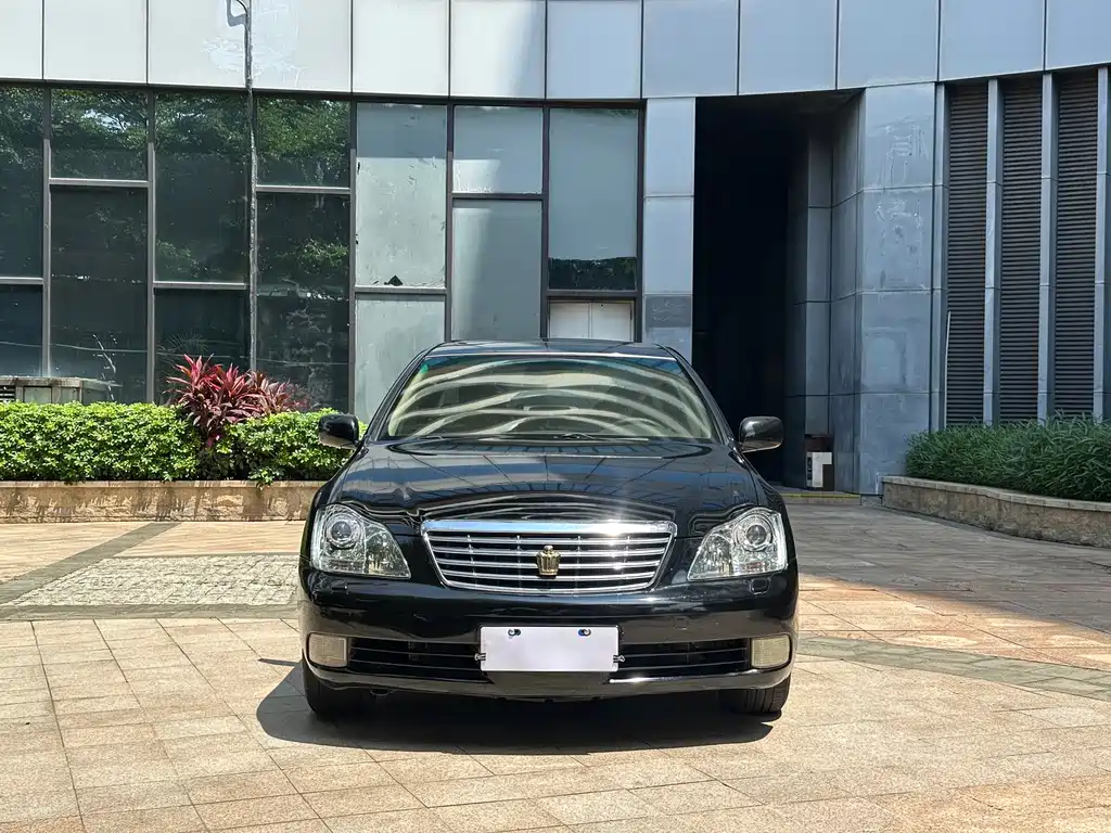 Toyota Crown 2008