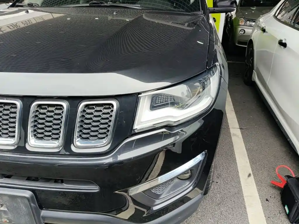 Jeep Compass 2019 — фото 24
