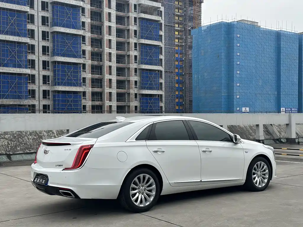 Cadillac XTS 2019 — фото 6