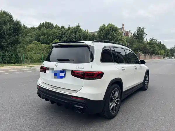 Mercedes-Benz GLB AMG 2021