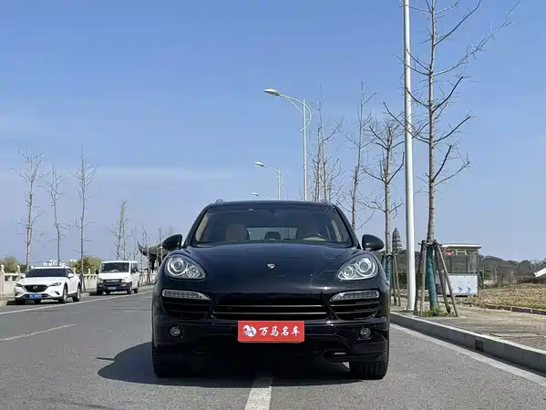 Porsche Cayenne 2012