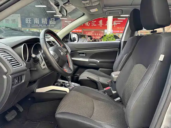 Mitsubishi Jinxuan ASX 2015