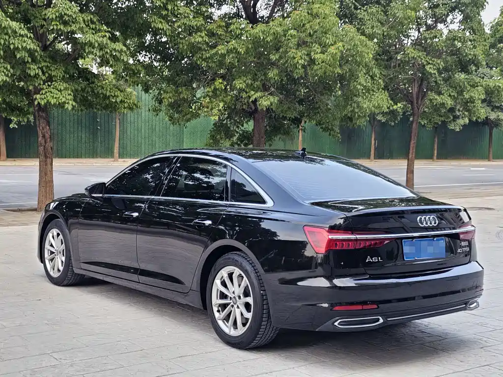 Audi A6L 2020