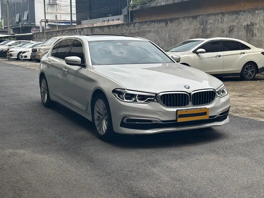 BMW 5 Series 2020