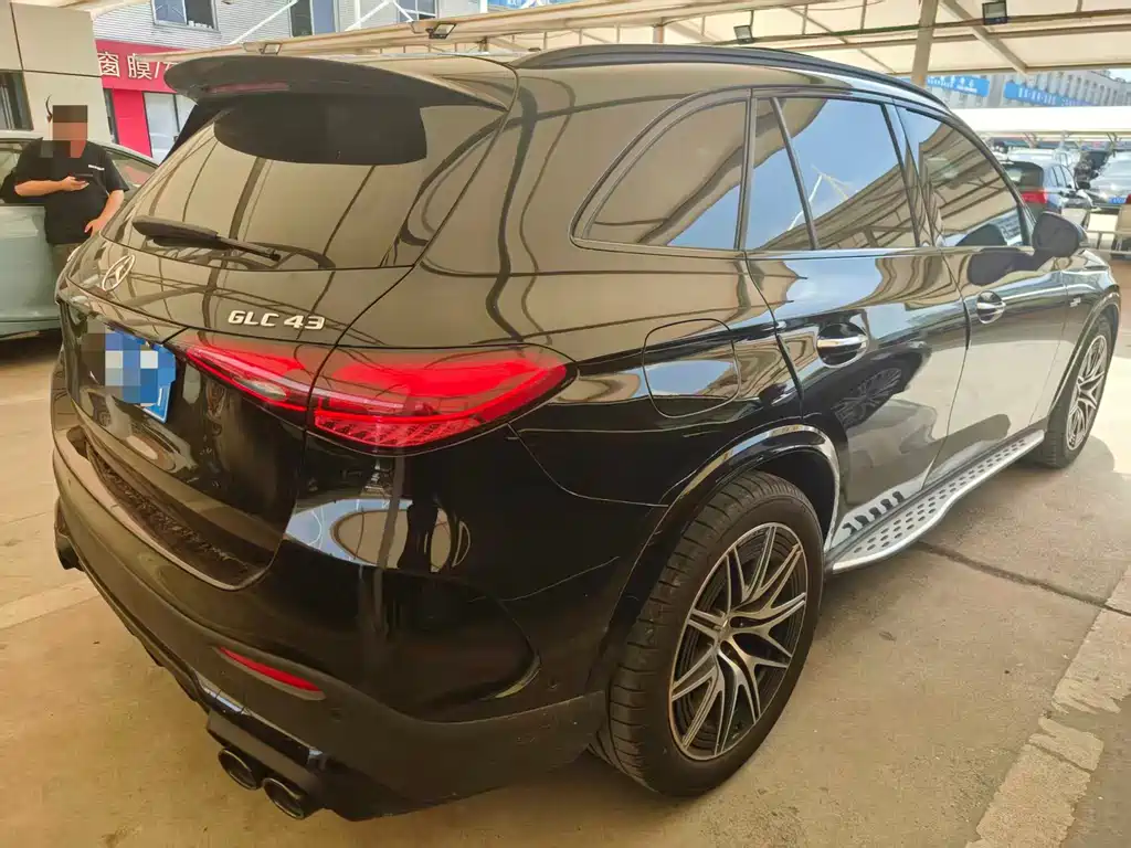 Mercedes-Benz GLC AMG 2024 — фото 9