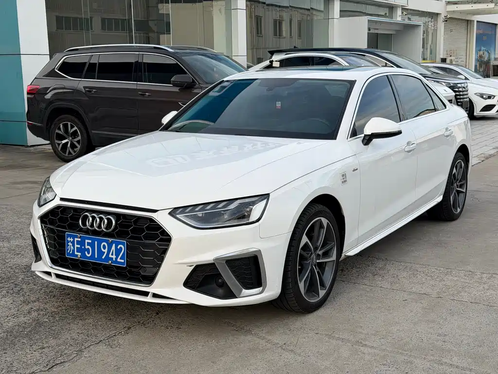 Audi A4L 2021