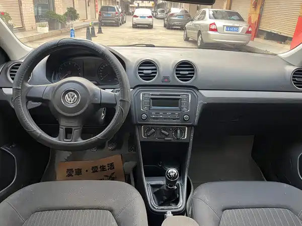 Volkswagen Jetta 2014