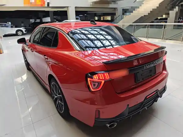 Lynk & Co 03 2019