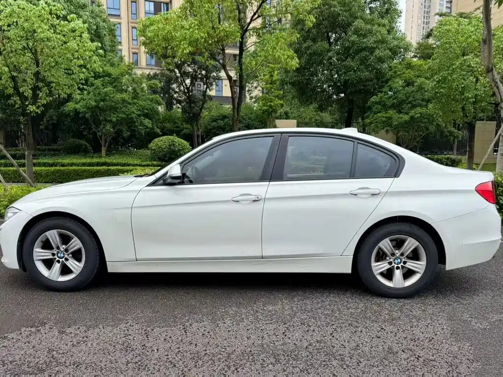 BMW 3 Series 2013 — фото 3