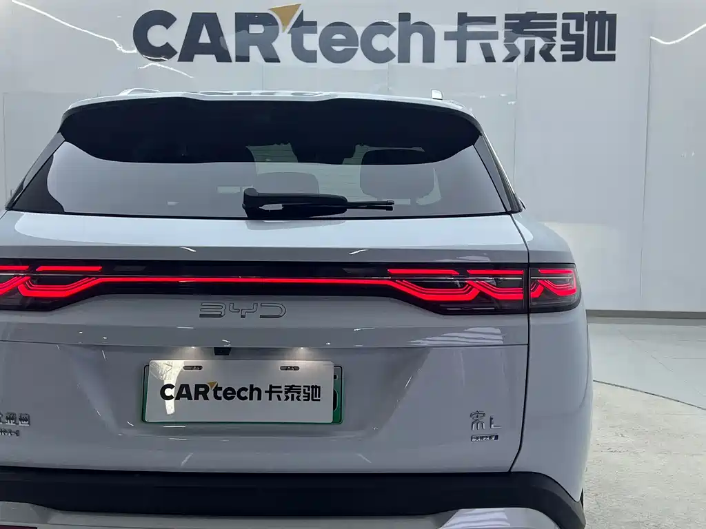 BYD Song L DM-i 2025 — фото 15