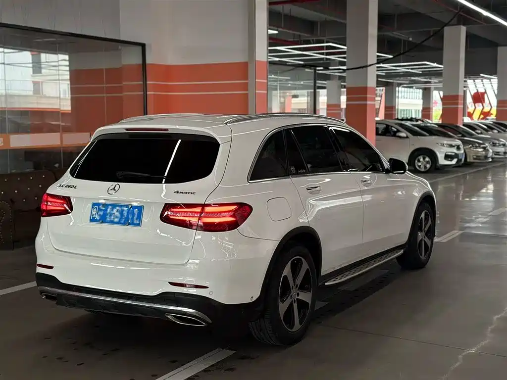 Mercedes-Benz GLC 2019