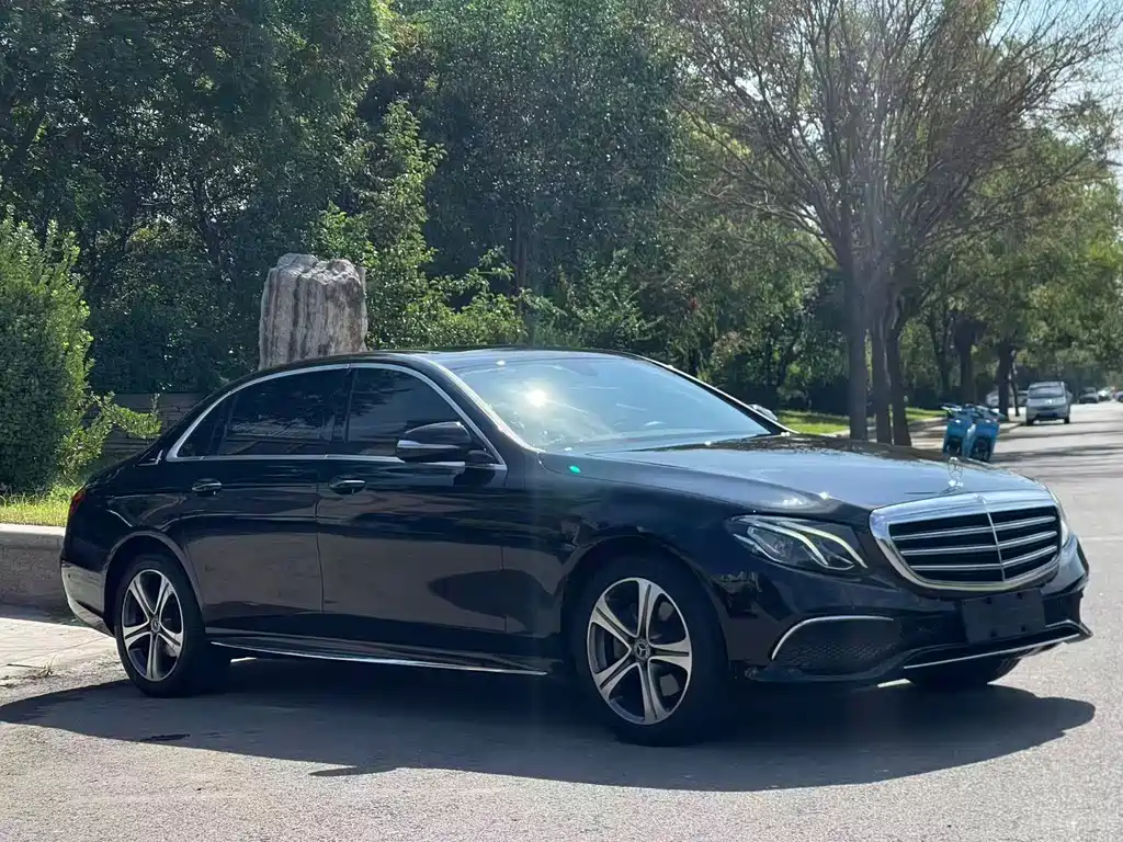 Mercedes-Benz E-Class 2017