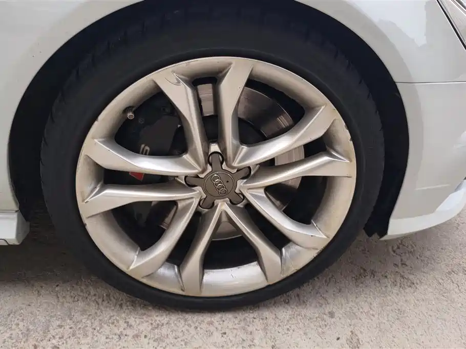 Audi S6 2014