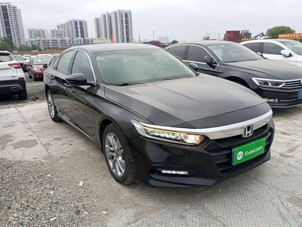 Honda Accord 2018 — фото 4