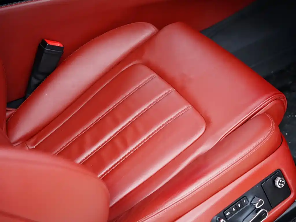 Bentley Continental 2012 — фото 41