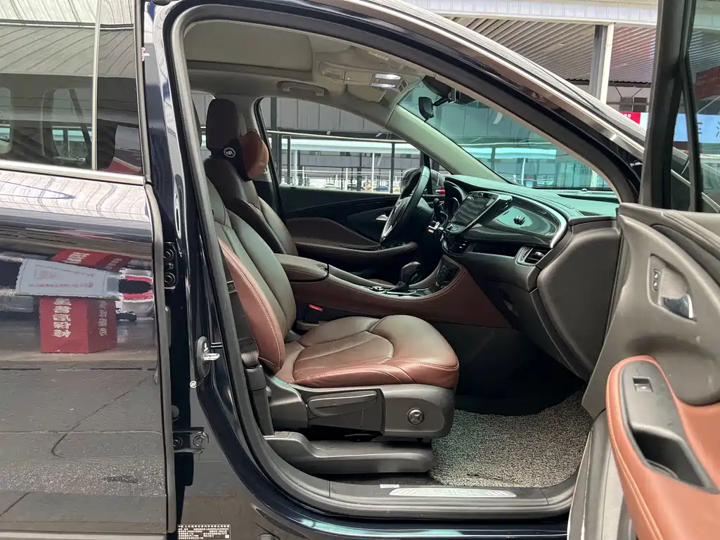 Buick Envision Plus 2020