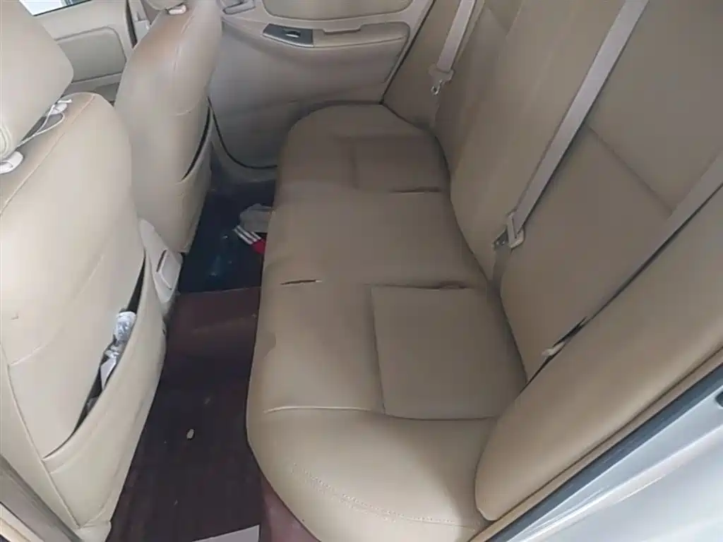 Toyota Corolla 2015 — фото 17