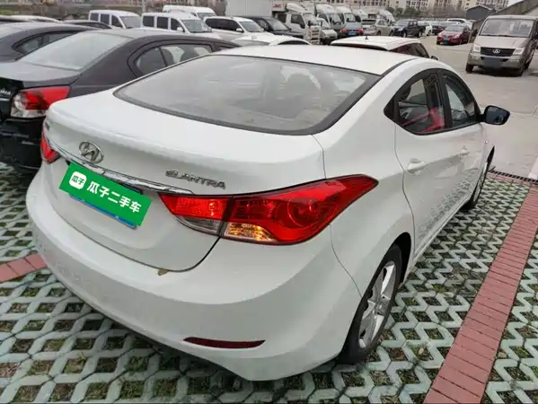 Hyundai Elantra Langdong 2014