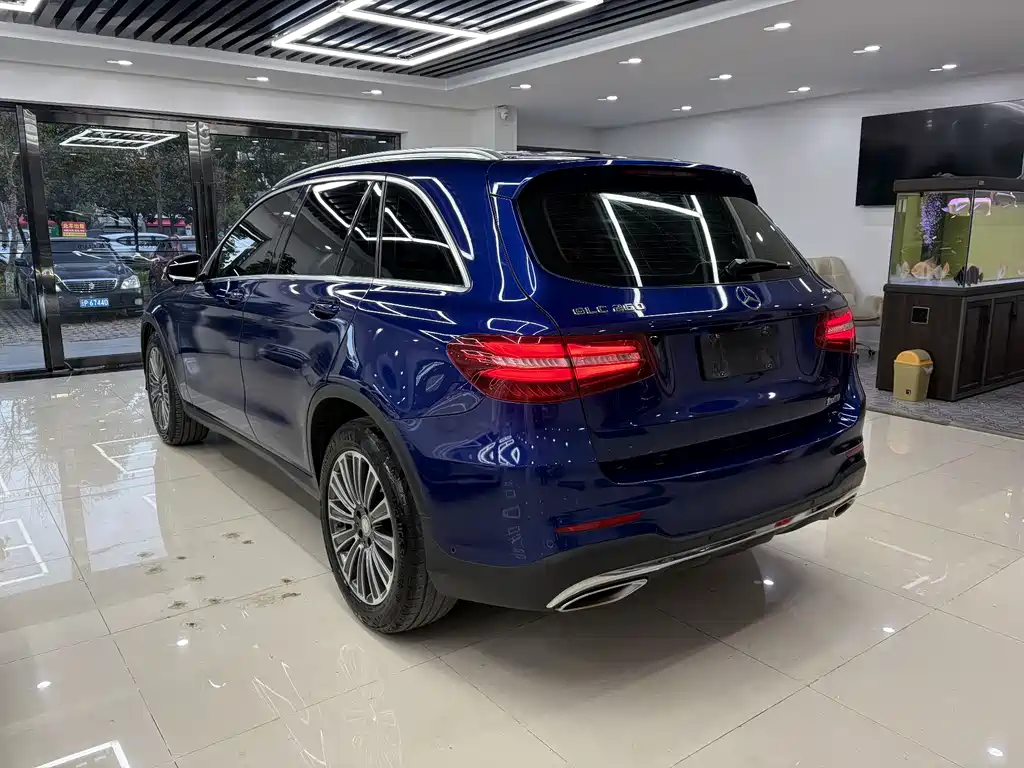 Mercedes-Benz GLC 2017 — фото 6