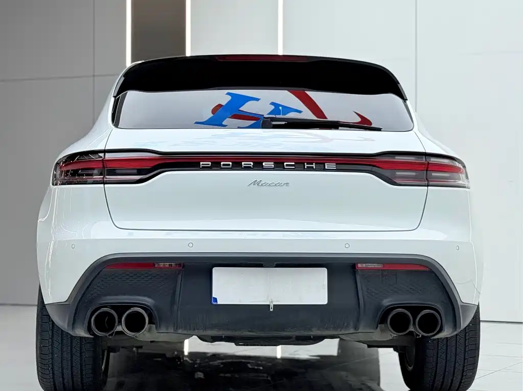 Porsche Macan 2023 — фото 17