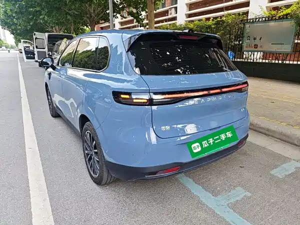 Leapmotor B10 2025