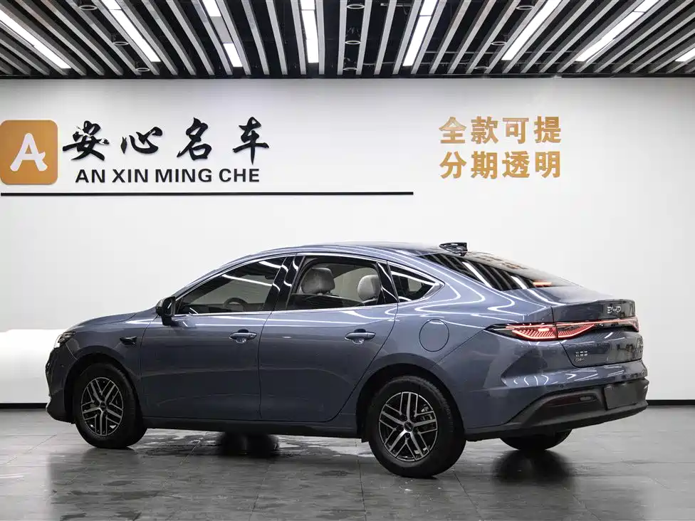 BYD Seal 05 DM-i 2025 — фото 4