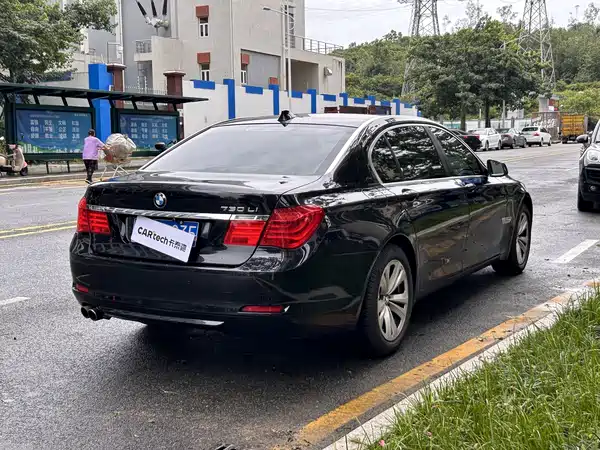 BMW 7 Series 2010