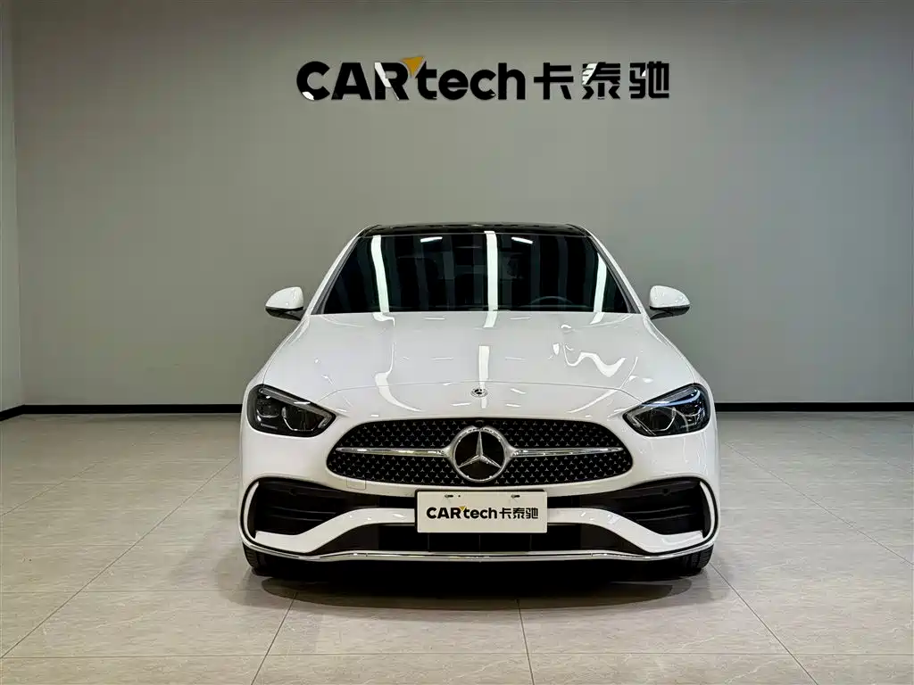 Mercedes-Benz C-Class 2023 — фото 3