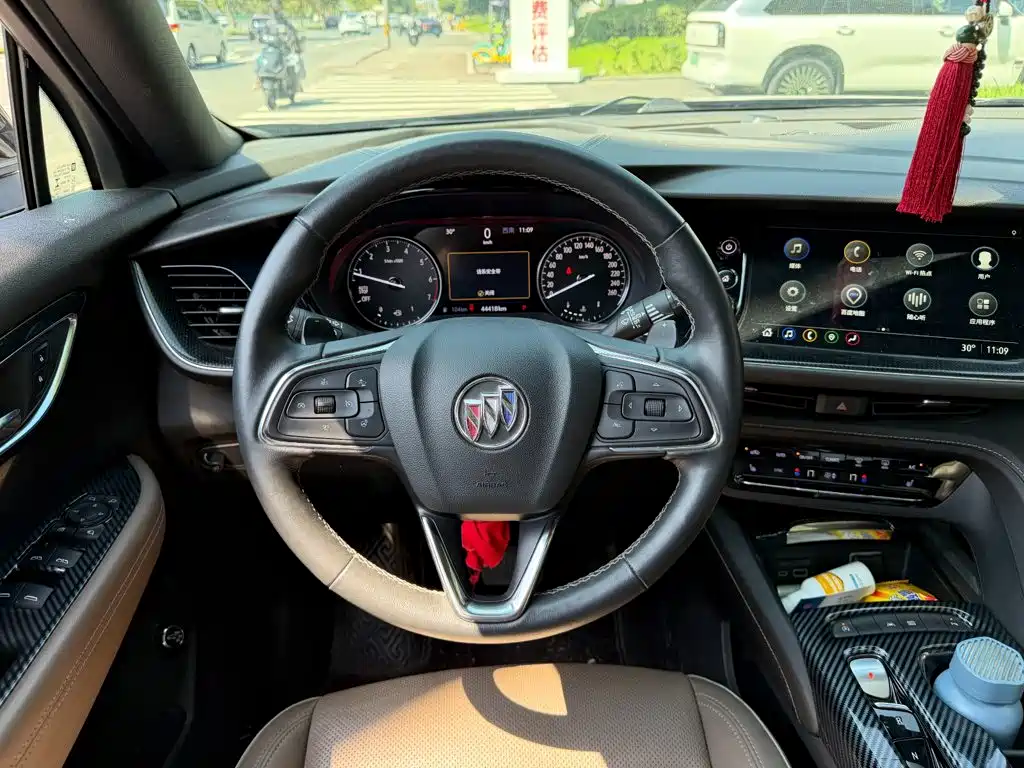 Buick Envision Plus 2023 — фото 14