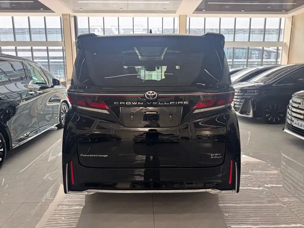 Toyota Vellfire 2025 — фото 12