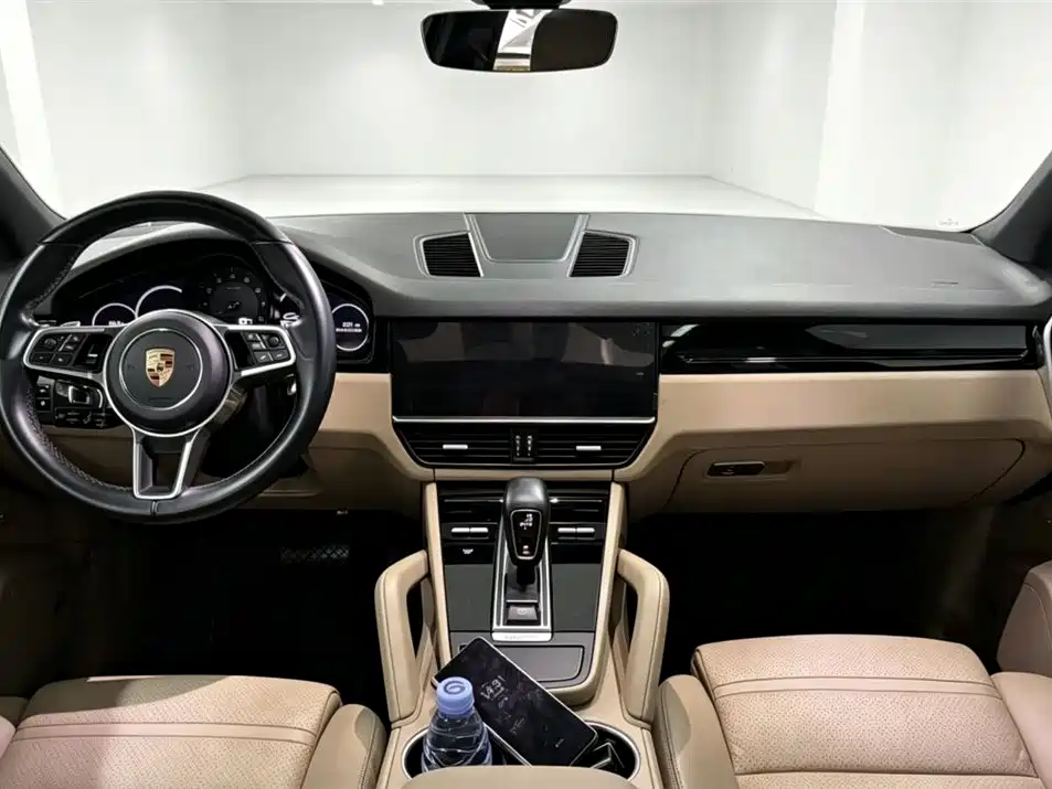 Porsche Cayenne 2018 — фото 5