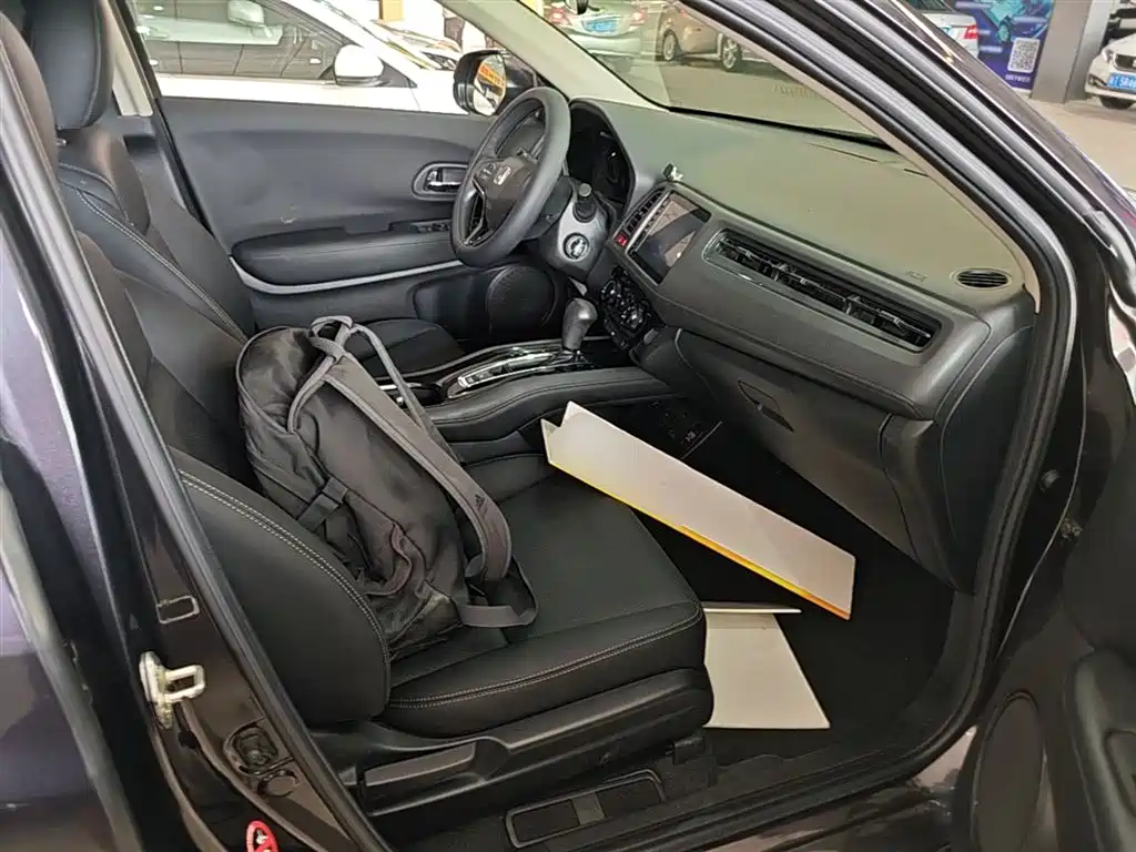 Honda Vezel 2017 — фото 25