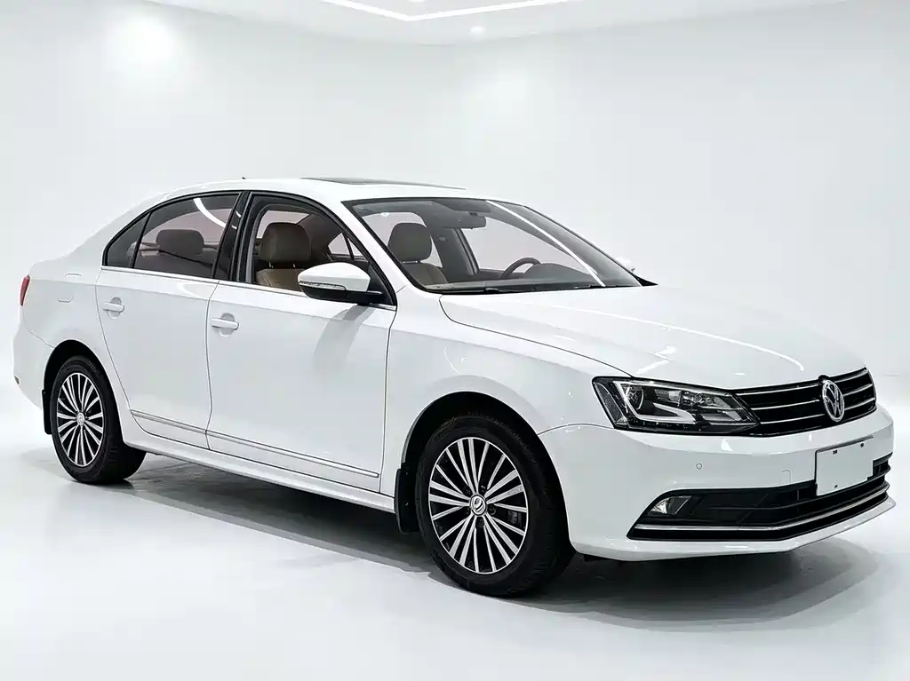 Volkswagen Sagitar 2016 — фото 3