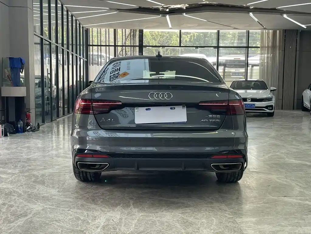 Audi A4L 2024