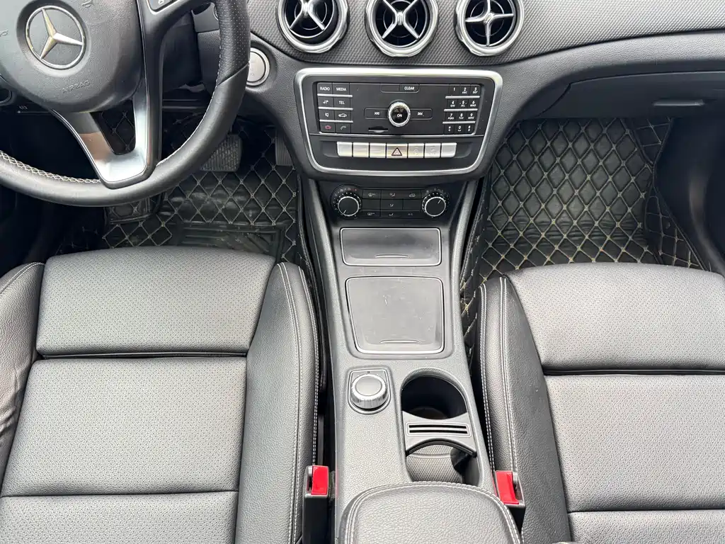 Mercedes-Benz GLA 2019 — фото 11