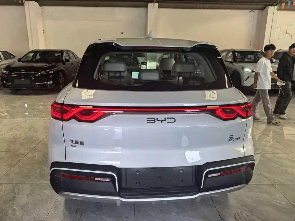 BYD Yuan UP 2026