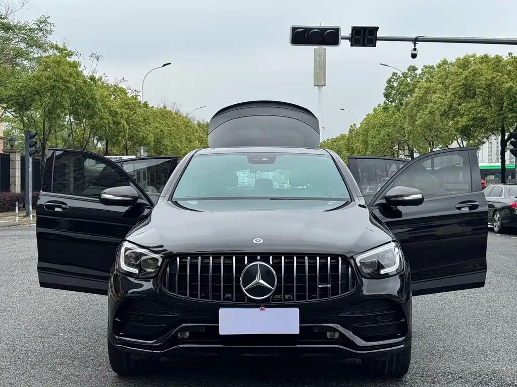 Mercedes-Benz GLC Coupe AMG 2020 — фото 19