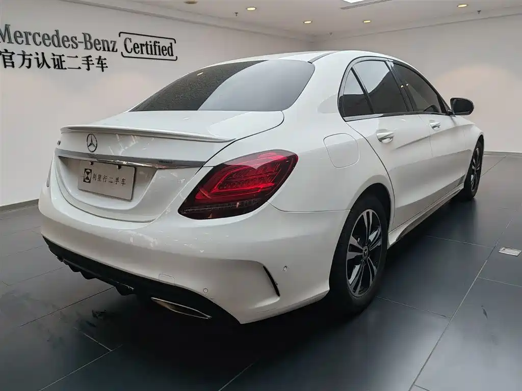 Mercedes-Benz C-Class 2019 — фото 6