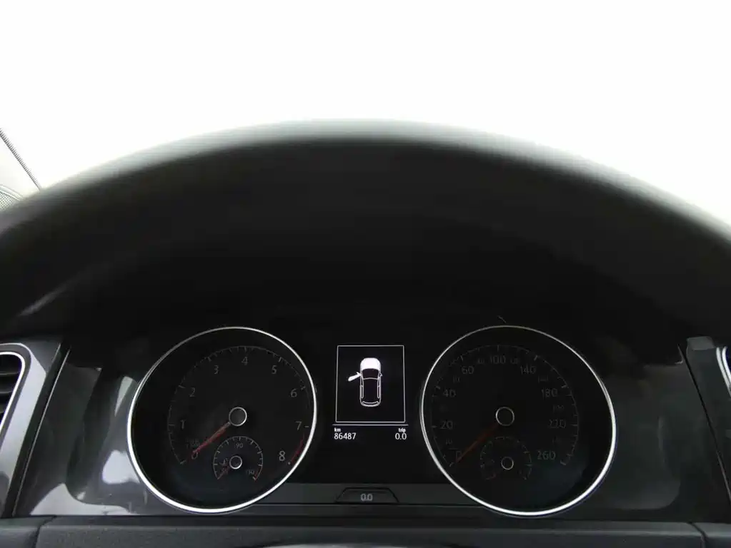 Volkswagen Golf 2018 — фото 15