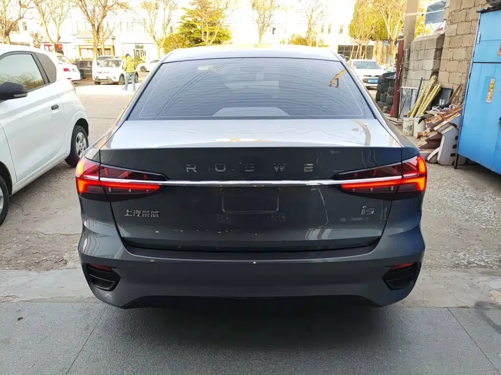 Roewe i5 2021