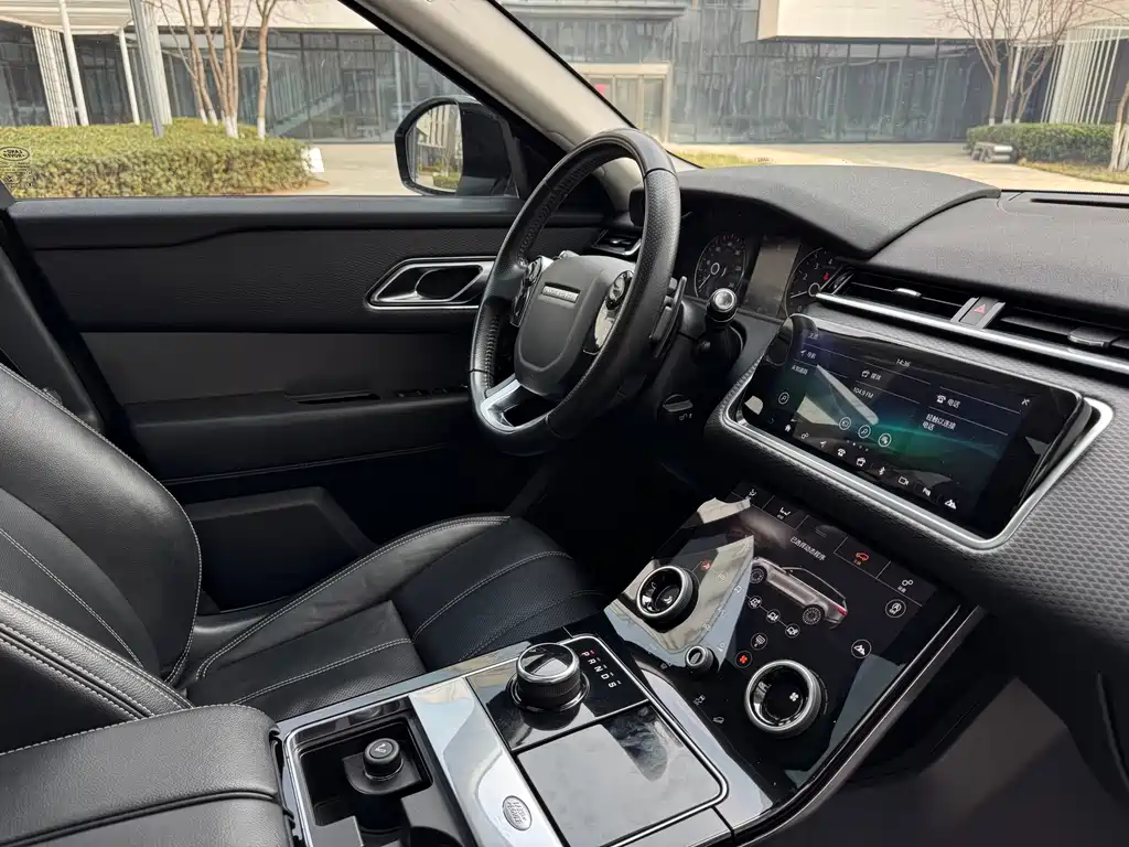Land Rover Velar 2018 — фото 18