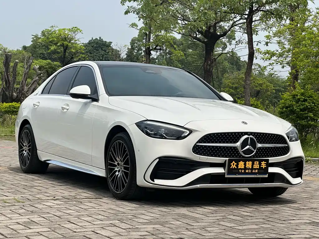 Mercedes-Benz C-Class 2023 — фото 3