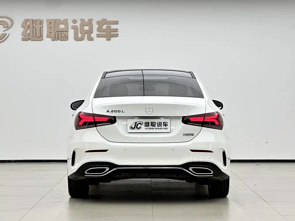 Mercedes-Benz A-Class 2023 — фото 2