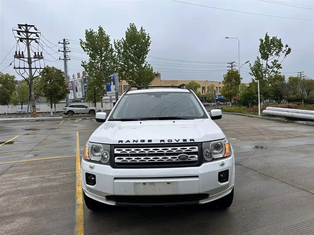 Land Rover Freelander 2 2011 — фото 16