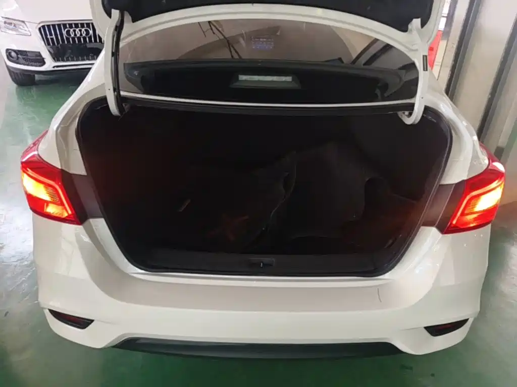 Nissan Sylphy 2021 — фото 19